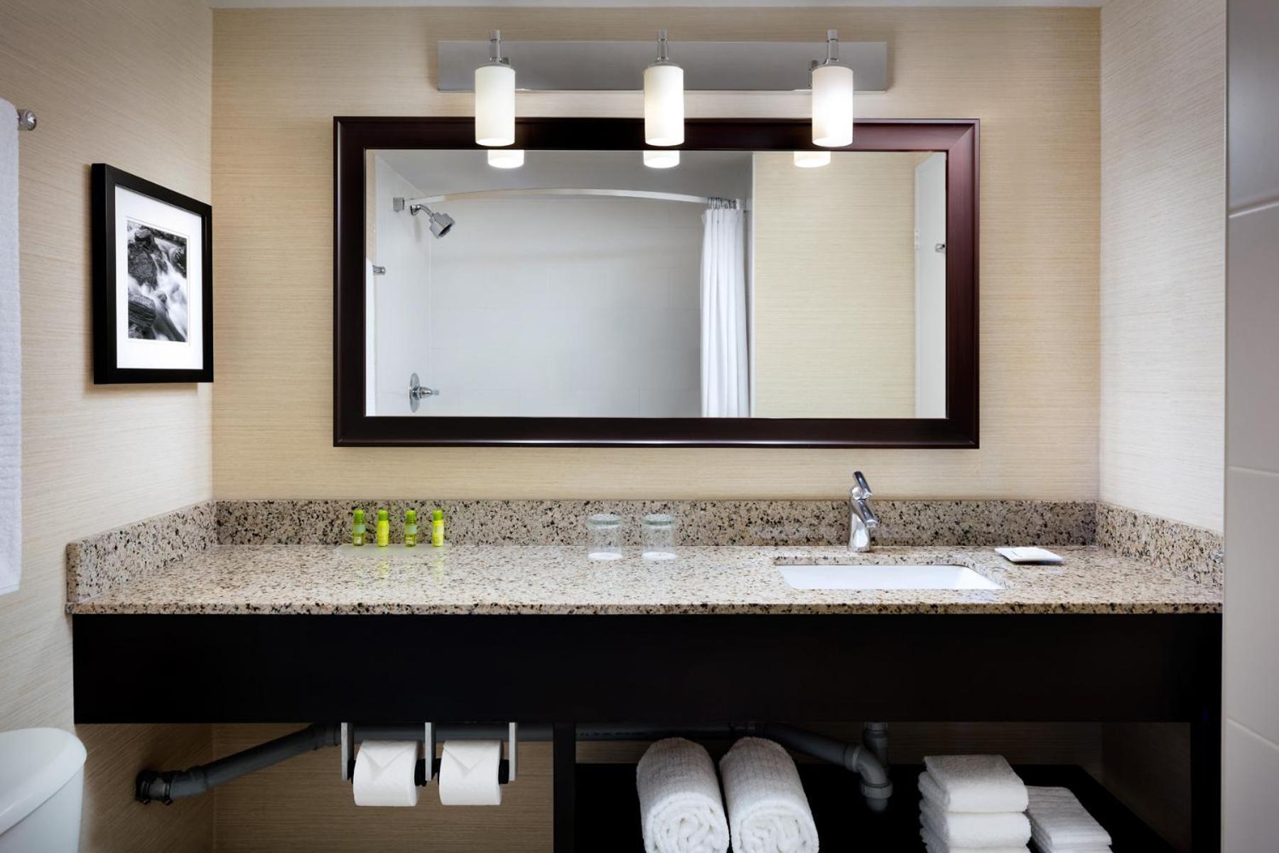 Delta Hotels By Marriott Sault Ste. Marie Waterfront Extérieur photo