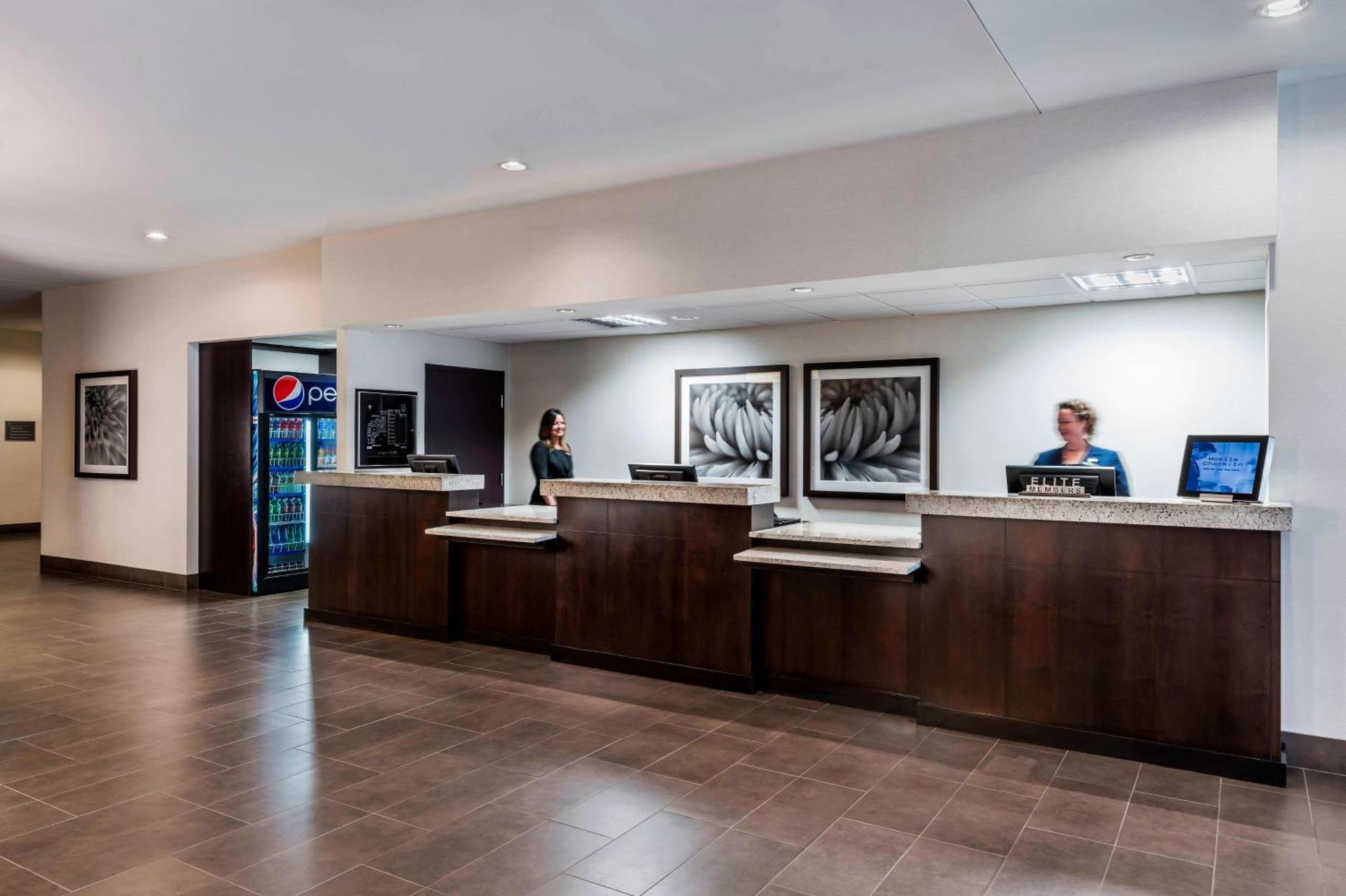 Delta Hotels By Marriott Sault Ste. Marie Waterfront Extérieur photo