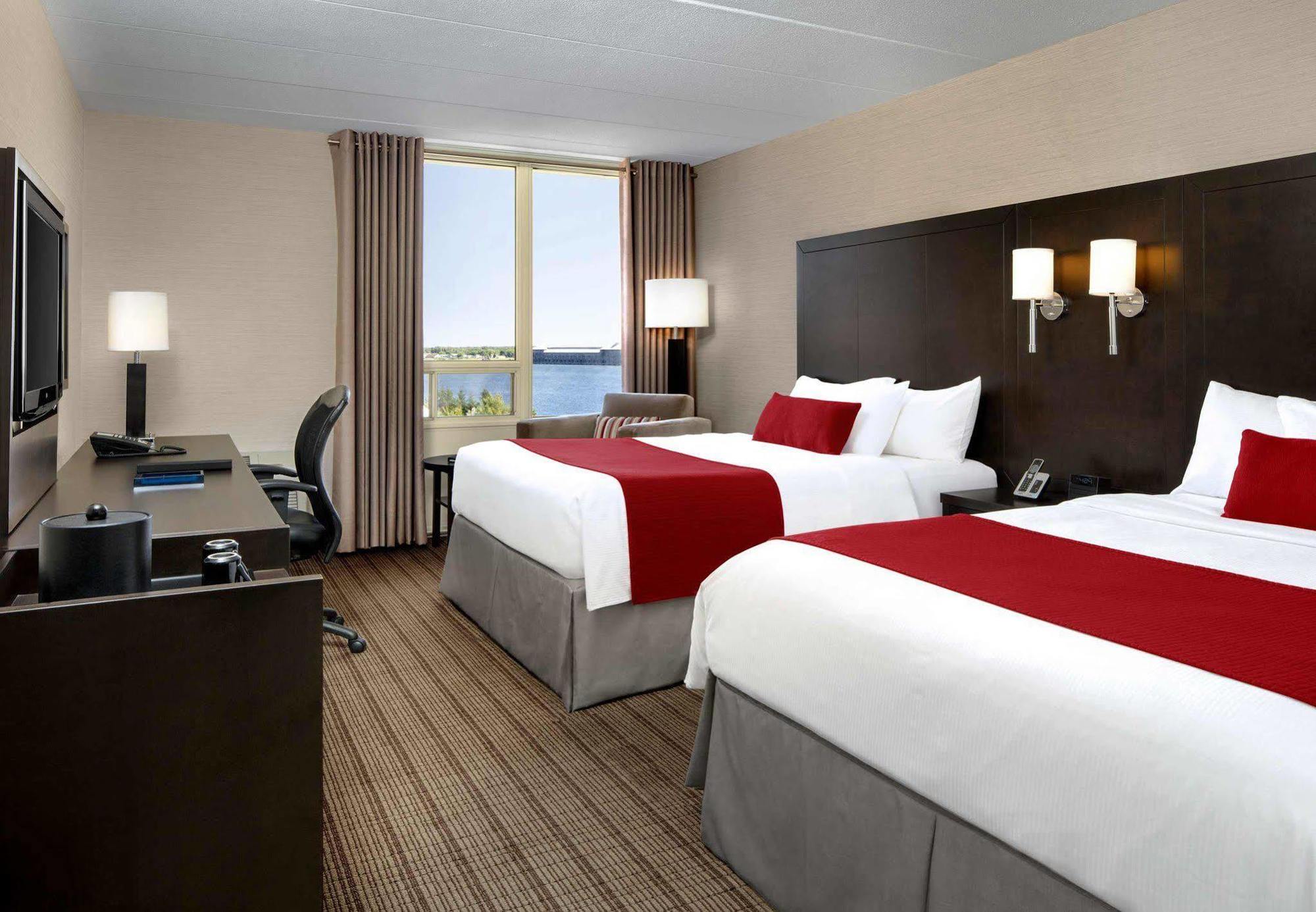 Delta Hotels By Marriott Sault Ste. Marie Waterfront Extérieur photo